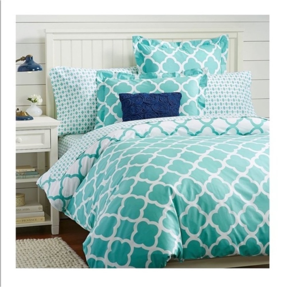 Pottery Barn Teen Lucky Clover Reversible Duvet Cover Twin Cotton Dorm